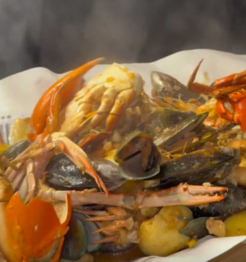 SEAFOOD BOIL